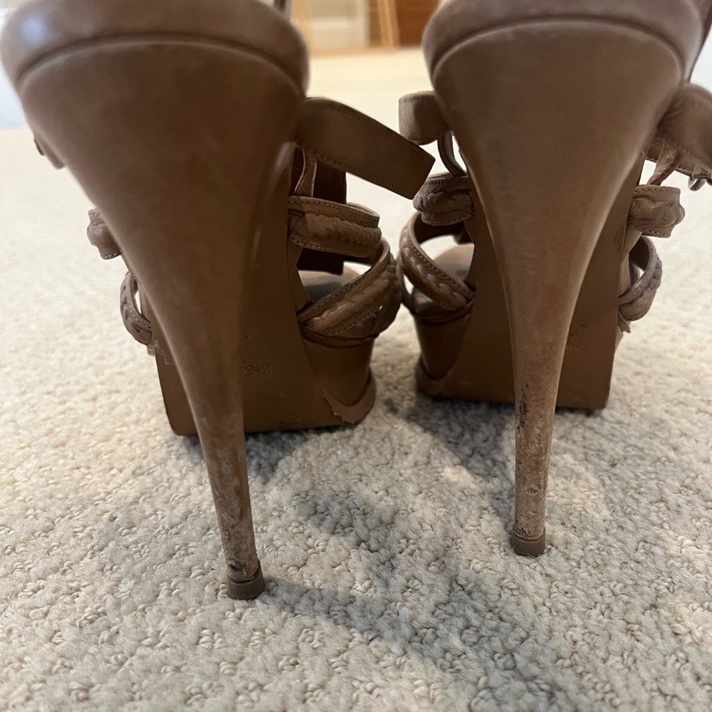 YSL Heels - Picture 3 of 10